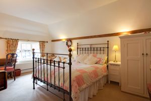 Photo 11- click for photo gallery